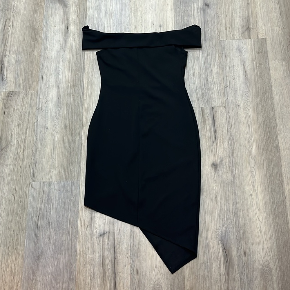 Off the Shoulder Dress - Picture 2 of 2